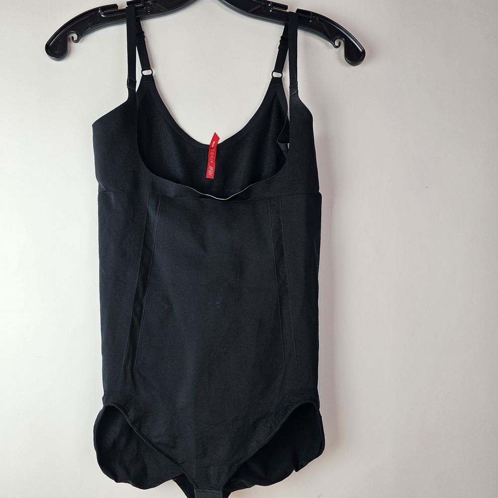SPANX OnCore Open-Bust Bodysuit Black XL Slimming